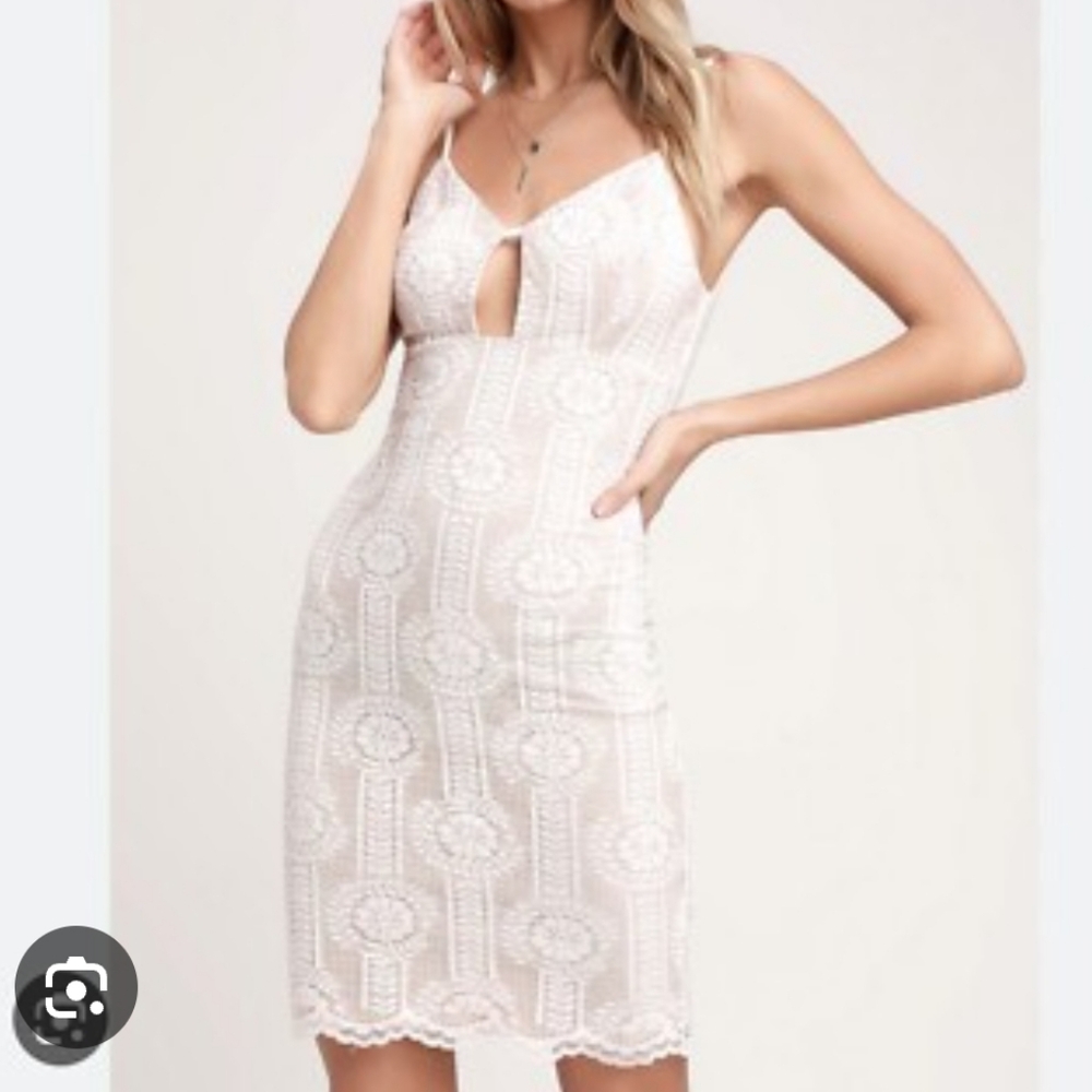 Lulu's Avianna Midi Dress View 2